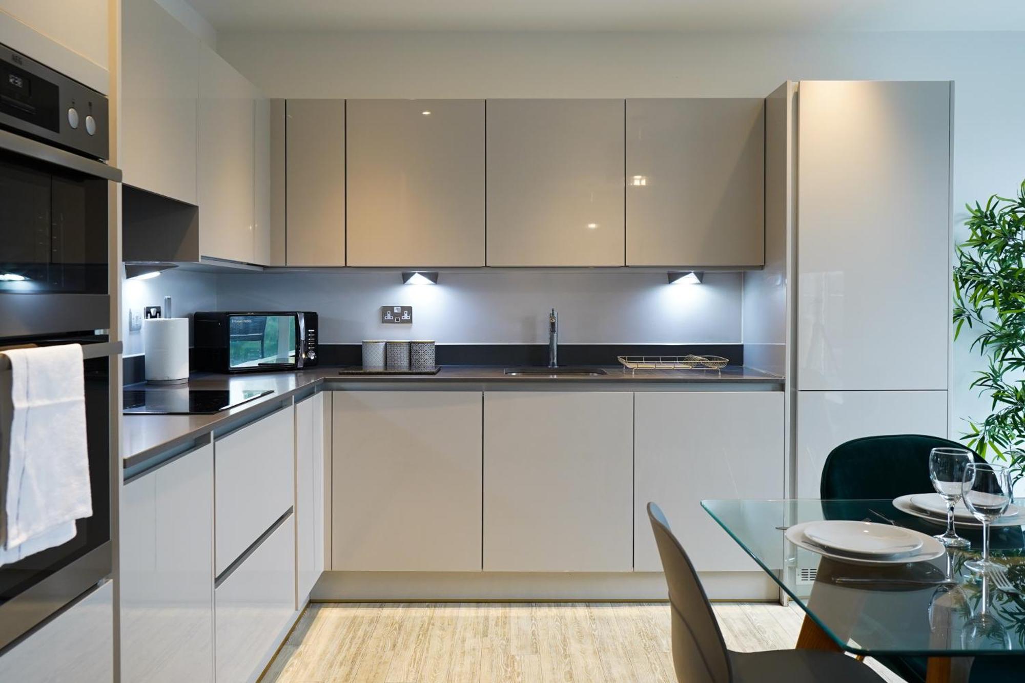 Appartamento Serenity By The Water: 3 Bed 3 Bath West - Parking