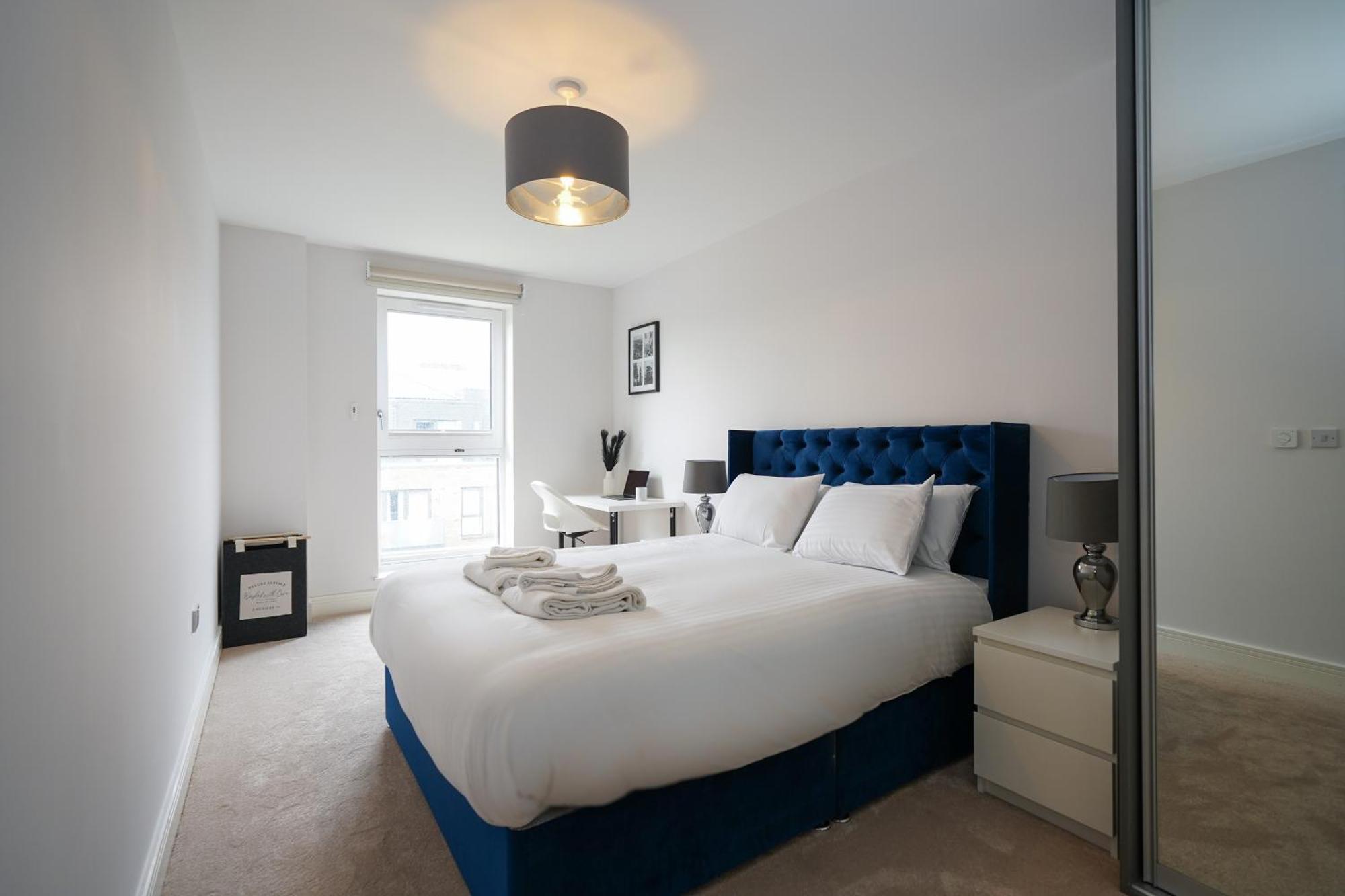 Serenity By The Water: 3 Bed 3 Bath West - Parking Appartamento